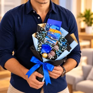 Ramo para hombre con carrito Hot Wheels, rosa azul, fresas con chocolate y gypsophila